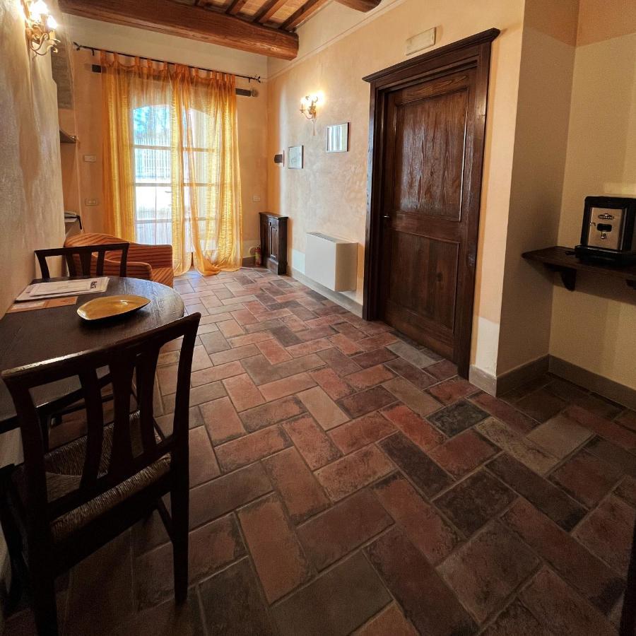 Agriturismo Il Molino Antico - 5 Girasoli Сполето Екстериор снимка