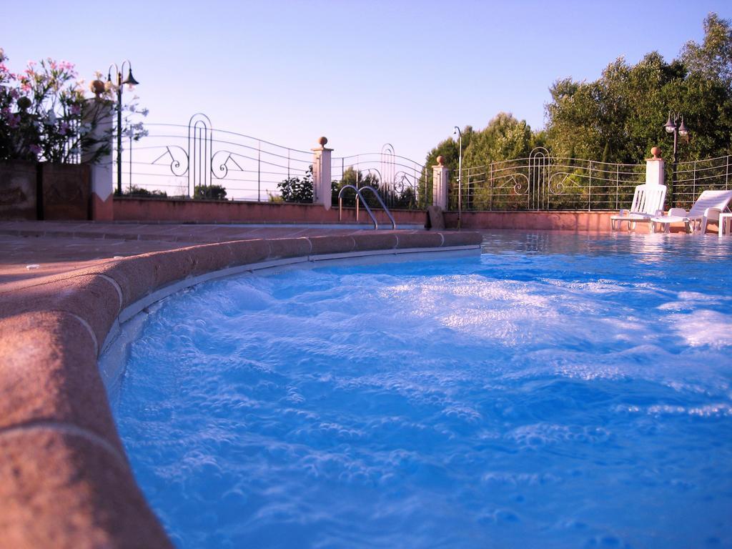 Agriturismo Il Molino Antico - 5 Girasoli Сполето Екстериор снимка